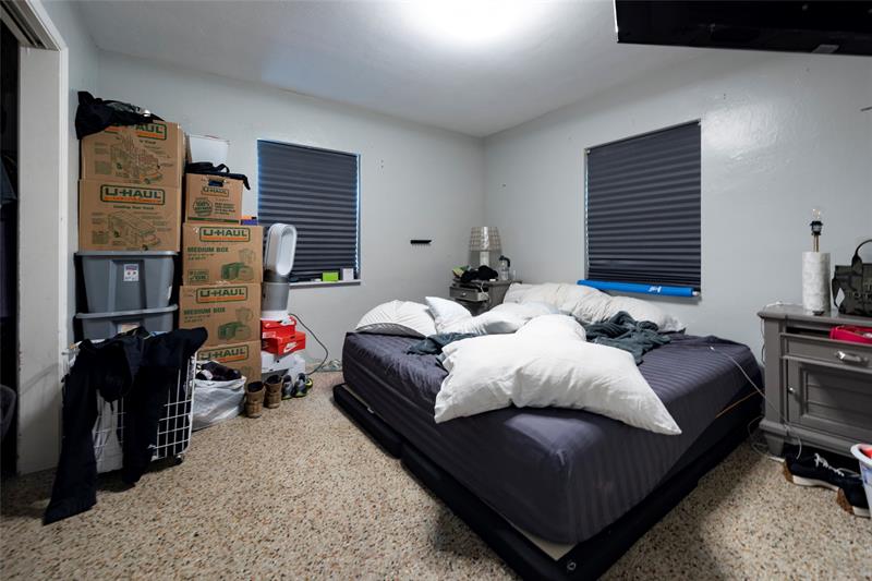 Image 9 of 22 For 5448 3rd Ter