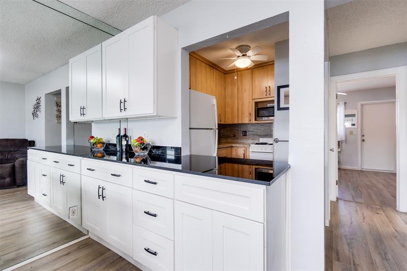 Image 13 of 38 For 851 Atlantic Shores Blvd  119