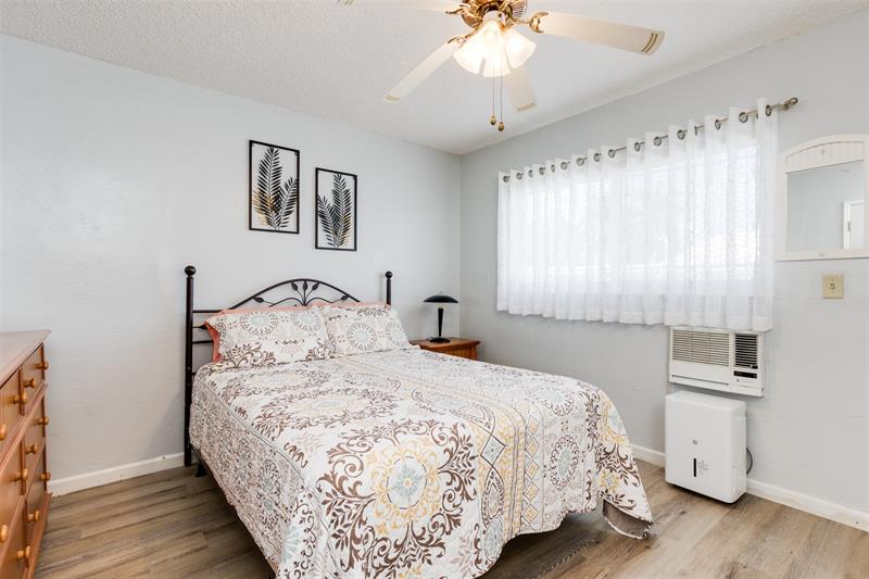 Image 23 of 38 For 851 Atlantic Shores Blvd  119