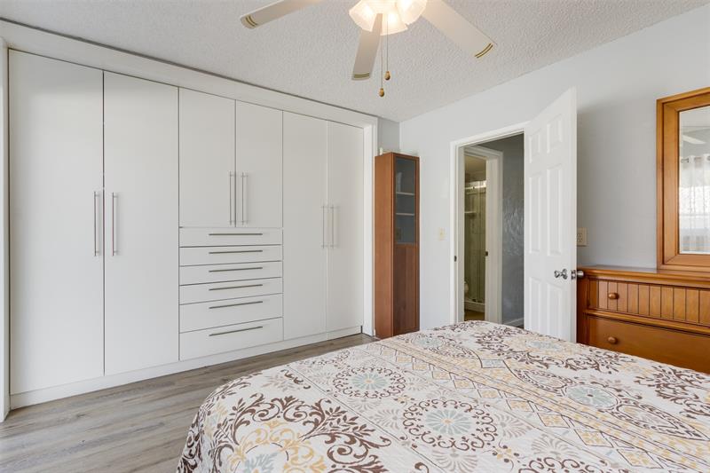 Image 25 of 38 For 851 Atlantic Shores Blvd  119