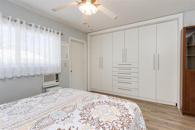 Image 26 of 38 For 851 Atlantic Shores Blvd  119