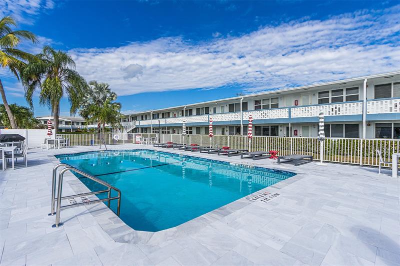 Image 34 of 38 For 851 Atlantic Shores Blvd  119