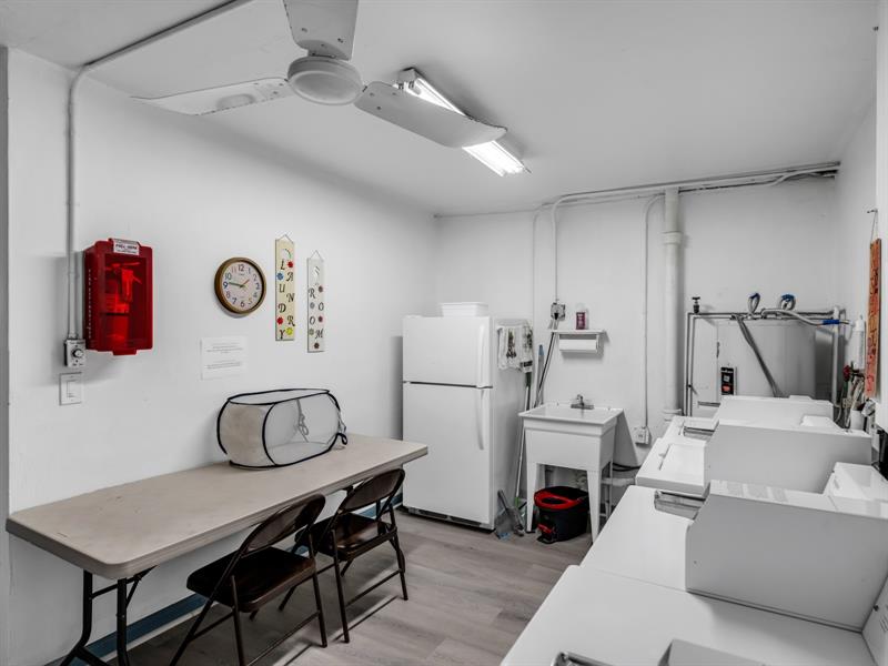 Image 37 of 38 For 851 Atlantic Shores Blvd  119