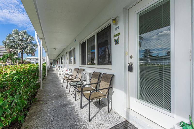 Image 5 of 38 For 851 Atlantic Shores Blvd  119