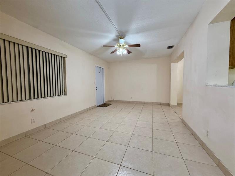 Image 4 of 17 For 7508 67th Ave