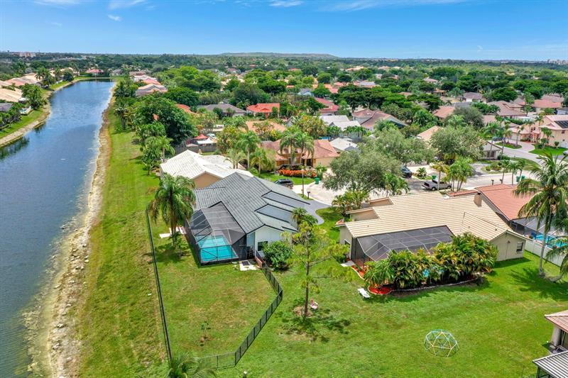 Image 59 of 62 For 5642 64 Ln  