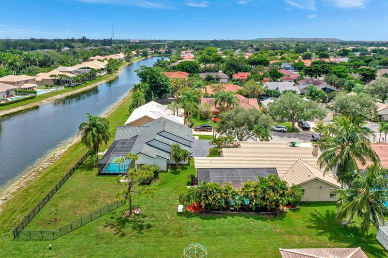 Image 60 of 62 For 5642 64 Ln  