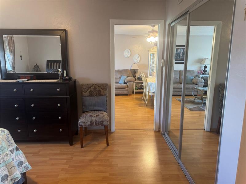 Image 12 of 13 For 3940 42 Ave  315