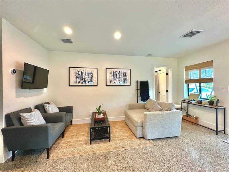 Image 7 of 14 For 505 25th St  2