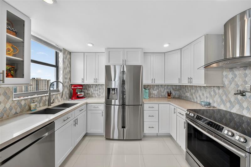 Image 10 of 81 For 1010 Ocean Blvd  Lph7