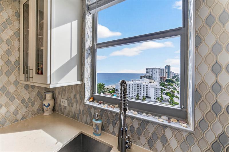 Image 13 of 81 For 1010 Ocean Blvd  Lph7