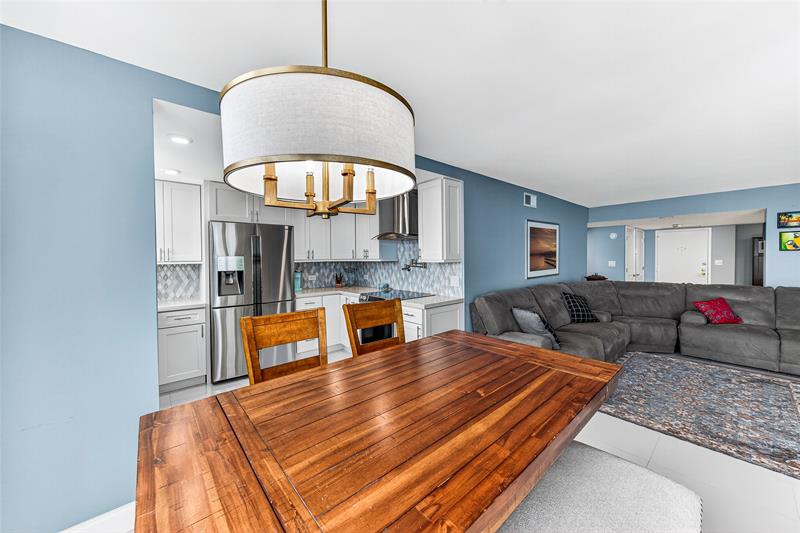 Image 29 of 81 For 1010 Ocean Blvd  Lph7