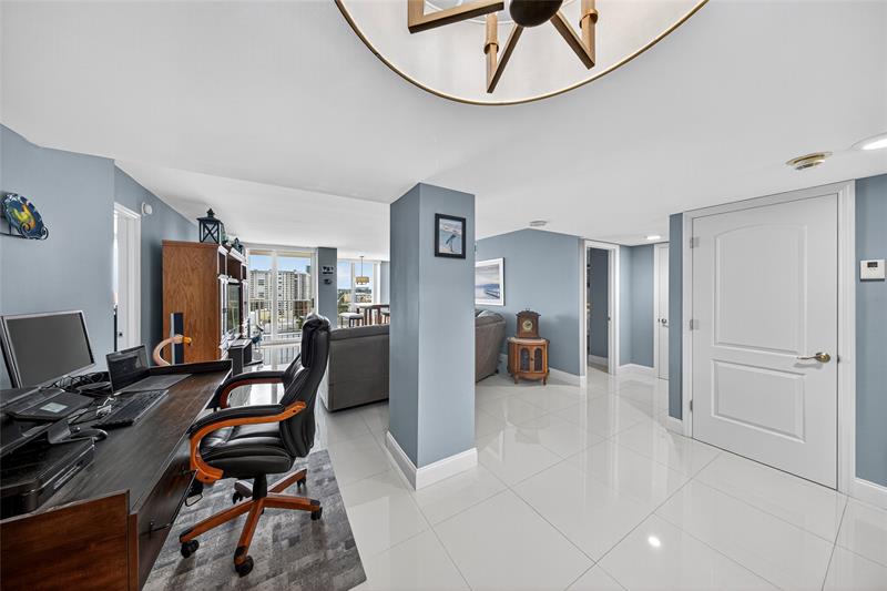 Image 33 of 81 For 1010 Ocean Blvd  Lph7