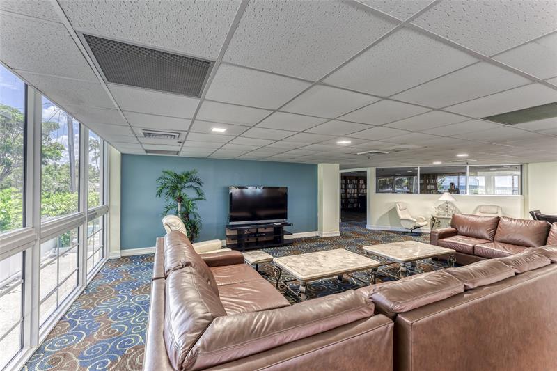 Image 72 of 81 For 1010 Ocean Blvd  Lph7