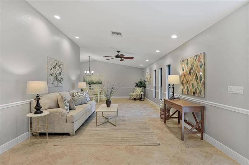 Image 37 of 47 For 1997 Bolton Ave