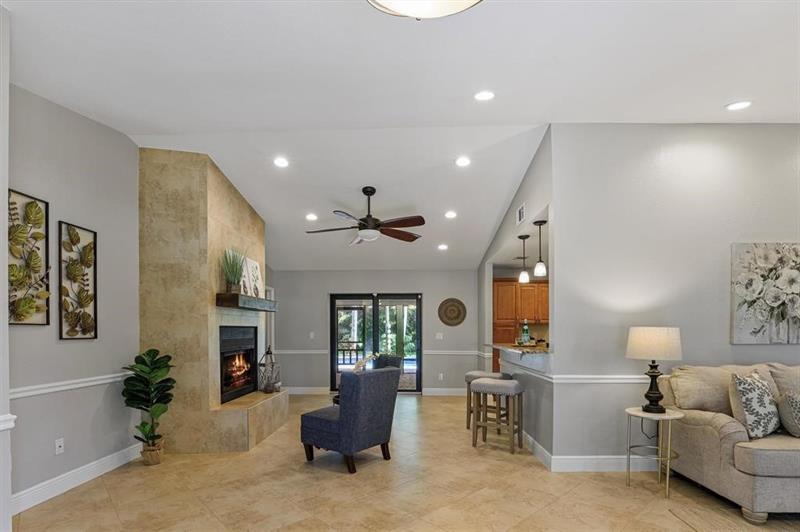 Image 38 of 47 For 1997 Bolton Ave