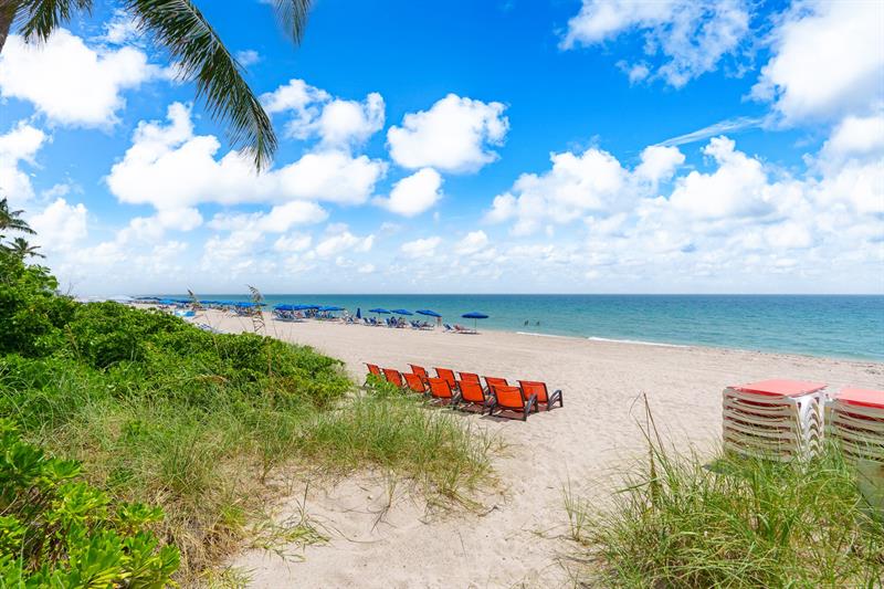 Image 39 of 46 For 2011 Ocean Blvd  302