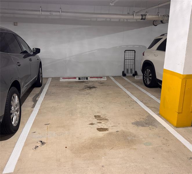 Image 44 of 46 For 2011 Ocean Blvd  302