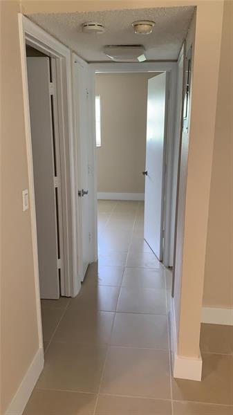 Image 6 of 16 For 5180 6th Av  602