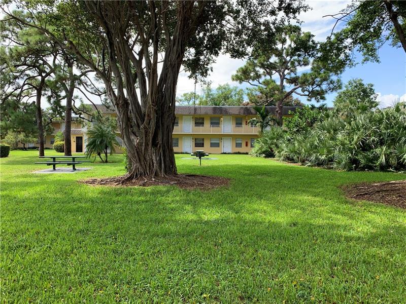 Image 9 of 16 For 5180 6th Av  602