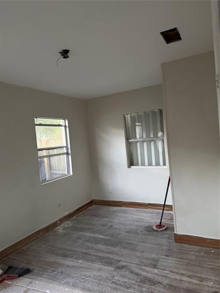 Image 9 of 10 For 22773 65th Ave