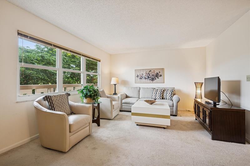 Image 5 of 18 For 3205 Portofino Point  F3