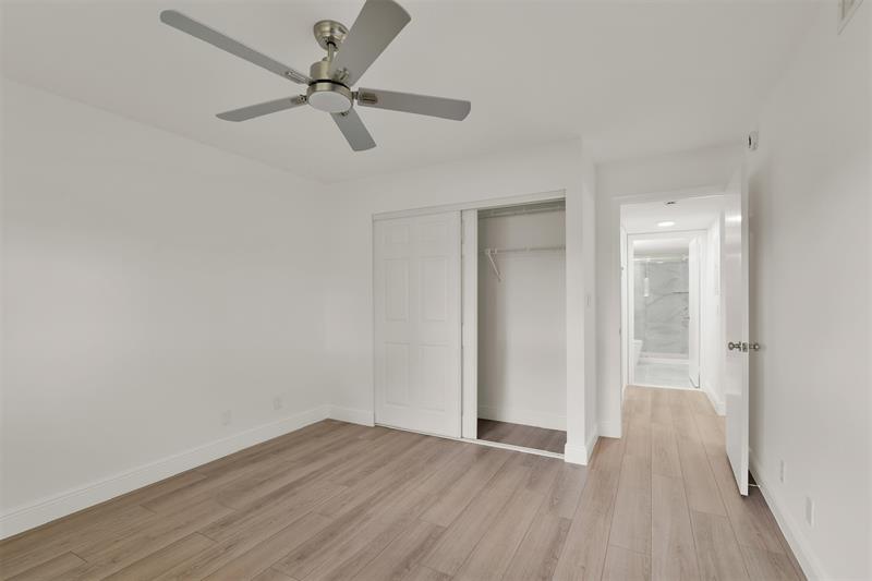 Image 13 of 19 For 15461 Pembridge 112 Drive 112