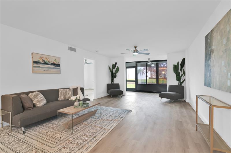 Image 9 of 19 For 15461 Pembridge 112 Drive 112