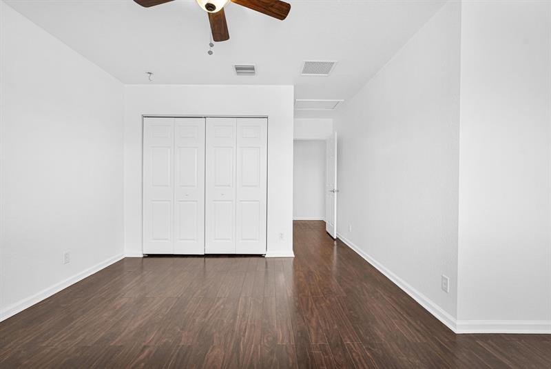 Image 21 of 56 For 1427 34th Way  1427