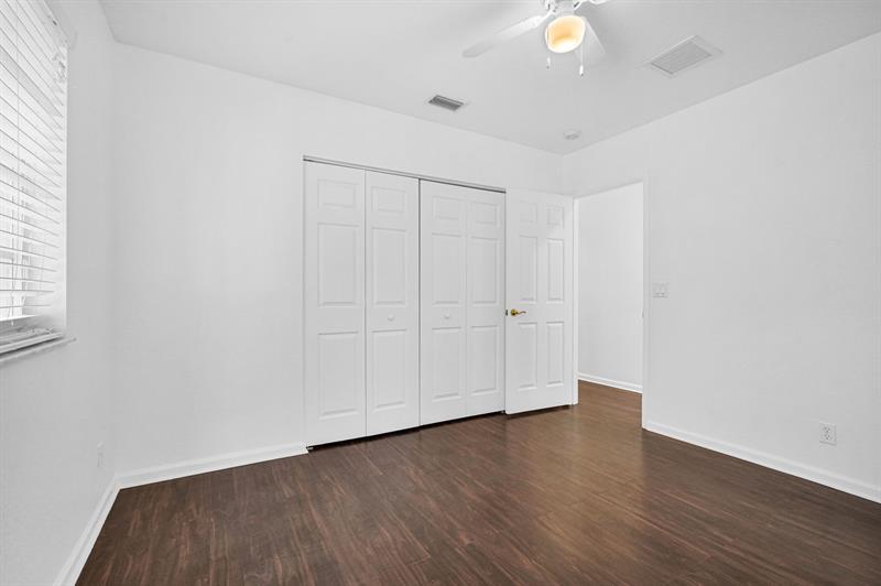 Image 27 of 56 For 1427 34th Way  1427