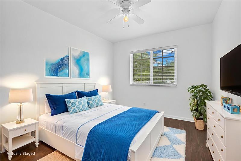 Image 36 of 56 For 1427 34th Way  1427