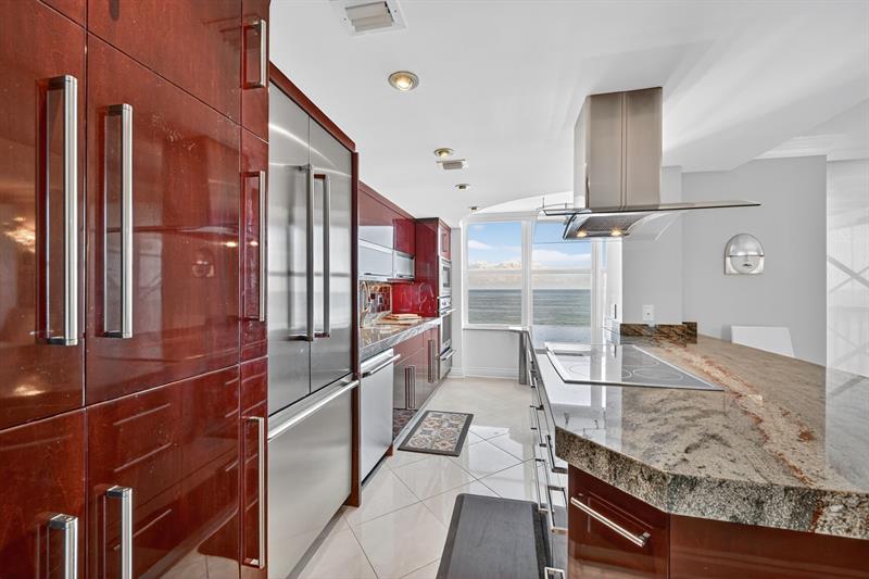 Image 14 of 31 For 4280 Galt Ocean Dr  20-a