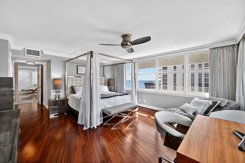 Image 18 of 31 For 4280 Galt Ocean Dr  20-a