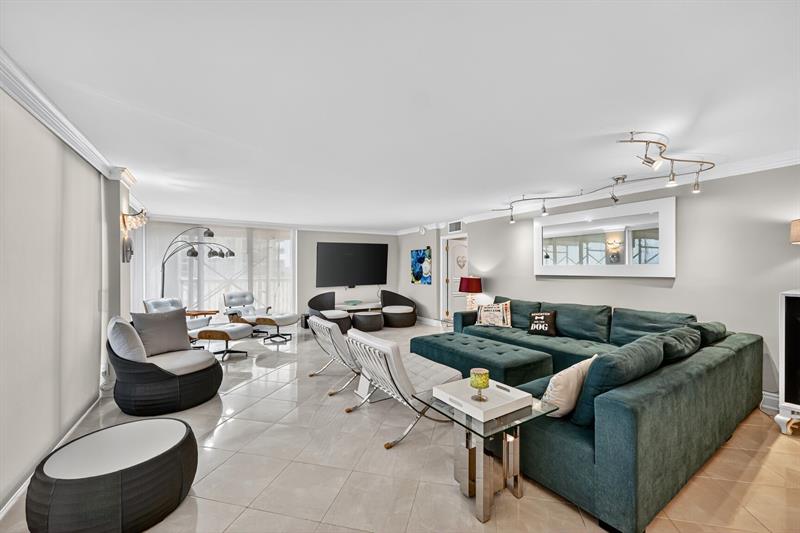 Image 6 of 31 For 4280 Galt Ocean Dr  20-a