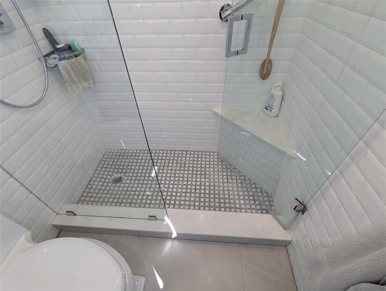 Image 15 of 55 For 1800 Andrews Ave  9g