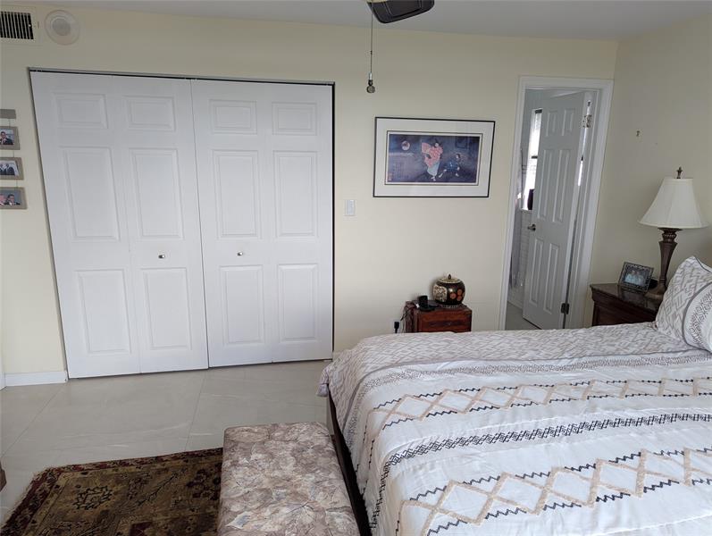 Image 20 of 55 For 1800 Andrews Ave  9g