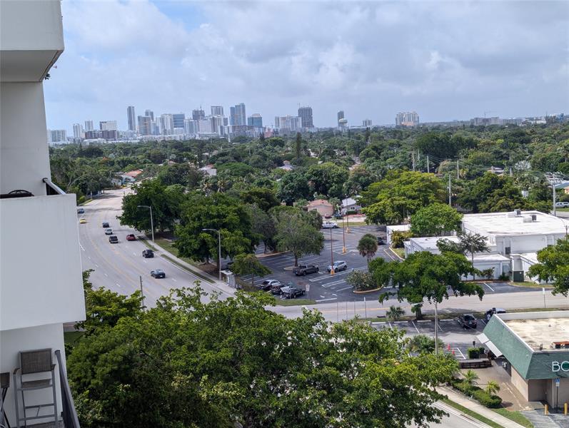 Image 50 of 55 For 1800 Andrews Ave  9g