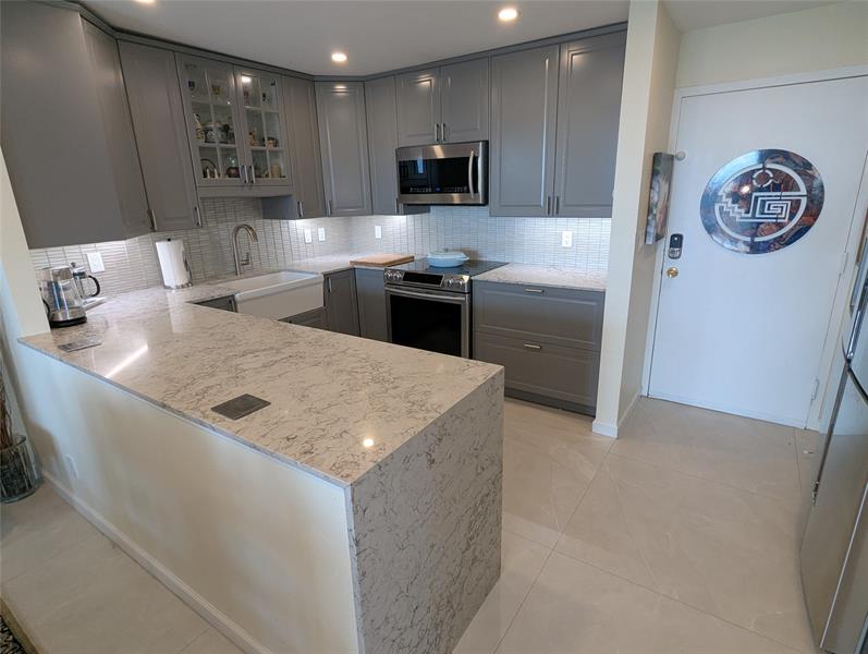 Image 8 of 55 For 1800 Andrews Ave  9g