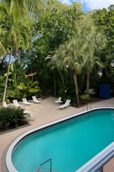 Image 8 of 8 For 1407 56th St  217