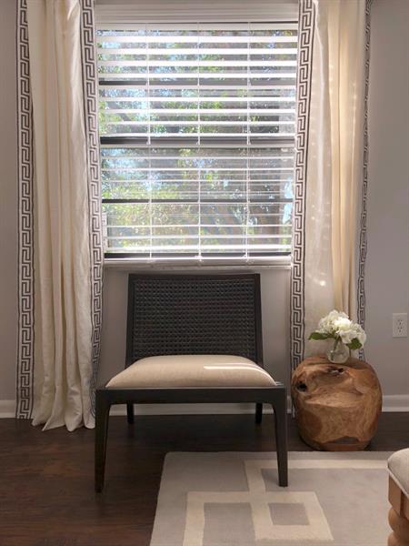 Image 8 of 17 For 4060 Hills Dr  24