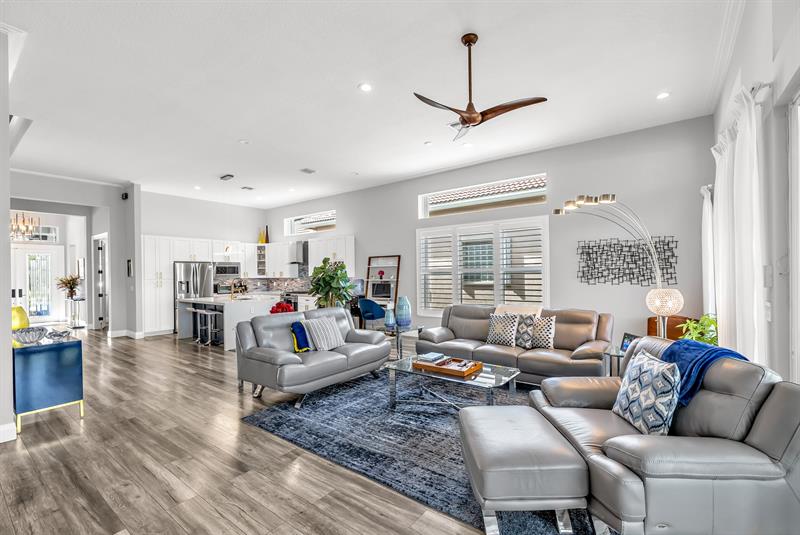 Image 13 of 40 For 7089 Palazzo Reale