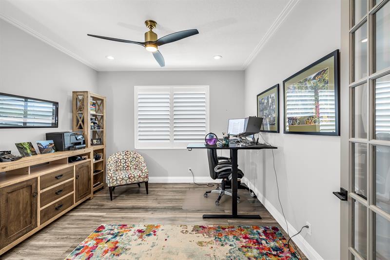 Image 23 of 40 For 7089 Palazzo Reale