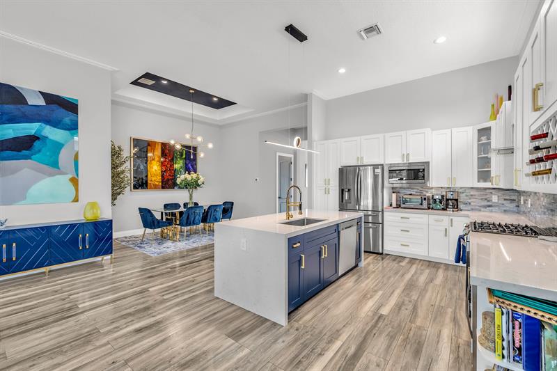 Image 8 of 40 For 7089 Palazzo Reale