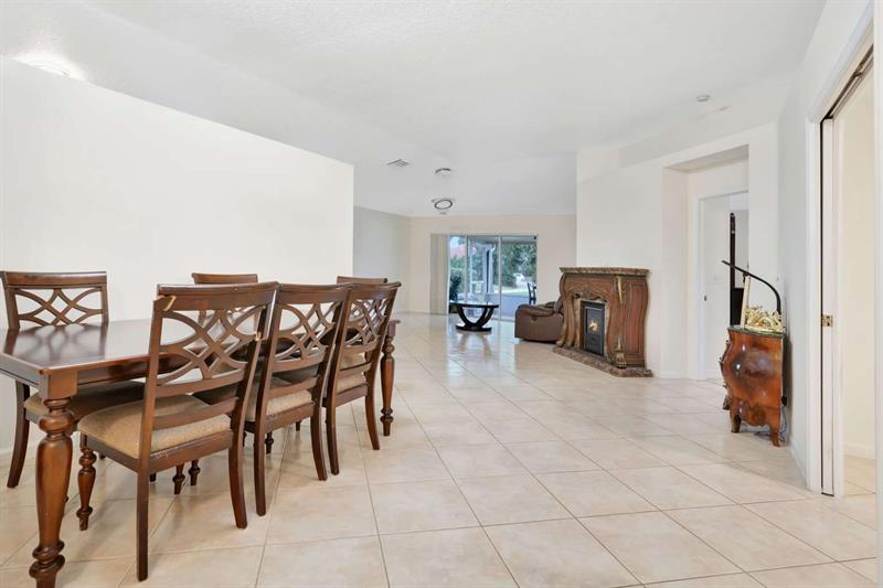 Image 13 of 47 For 1002 Aspri Way