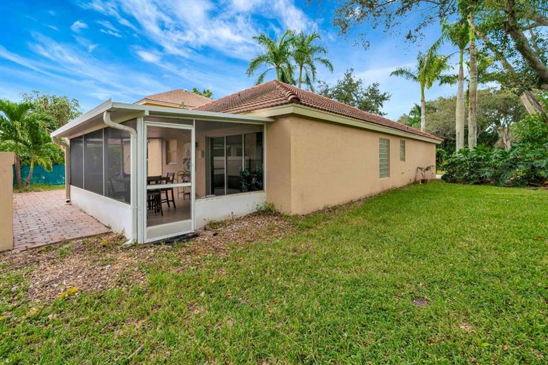 Image 38 of 47 For 1002 Aspri Way