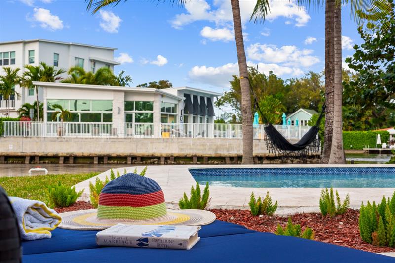 Image 50 of 73 For 2757 14th Ave