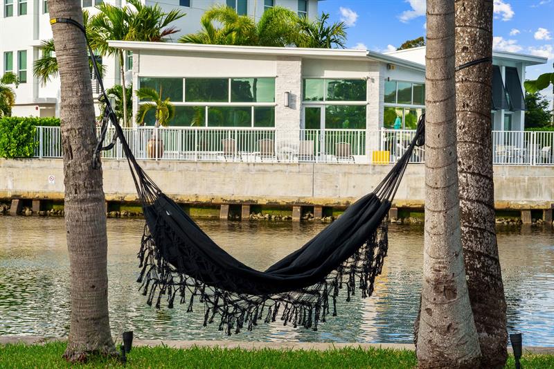 Image 56 of 73 For 2757 14th Ave