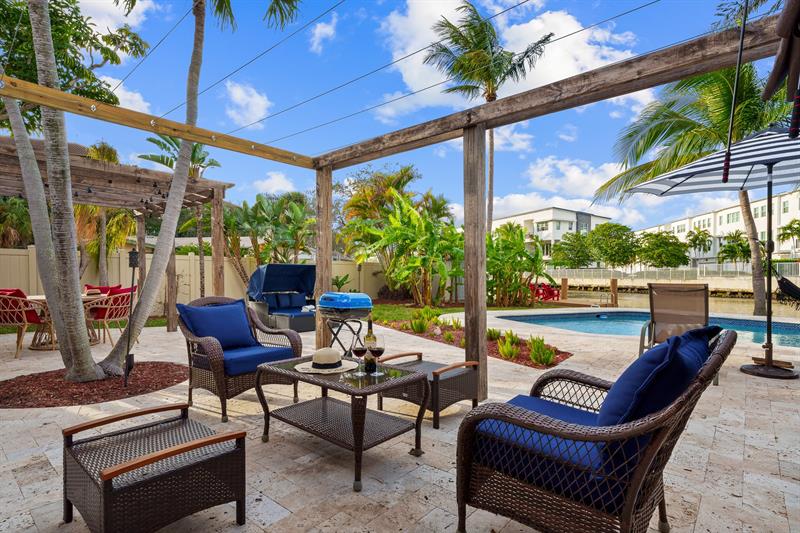 Image 63 of 73 For 2757 14th Ave