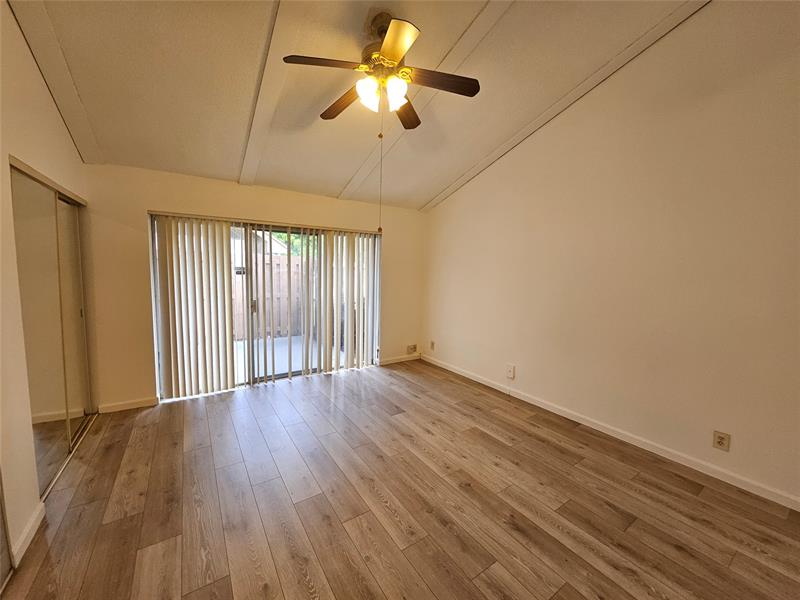 Image 21 of 29 For 8047 8th St  47-01