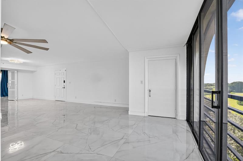 Image 11 of 82 For 7145 Promenade Dr  C-702